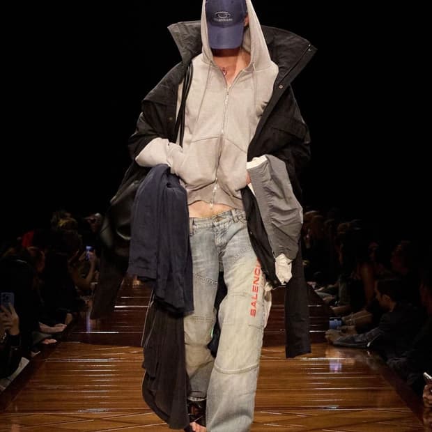Layered Low Waist Fitted Jeans