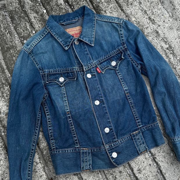 LEVI’S WESTERN YOKE DENIM JACKET