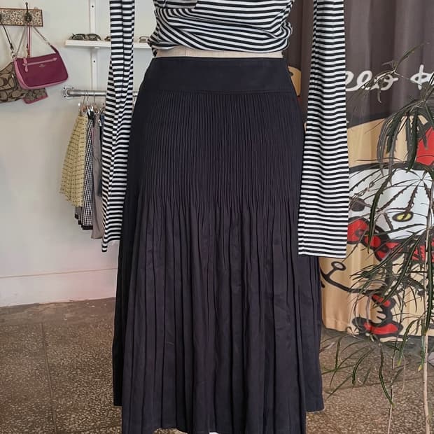 스웨이드 플리츠 미디 스커트 [무배]