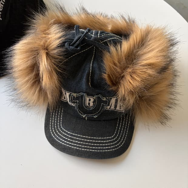 슈프림 트루 릴리젼 캡