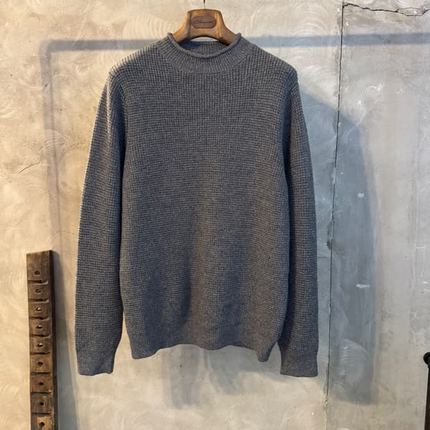 선스펠 모호크넥 니트 105