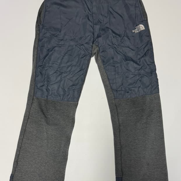 노스페이스 플리츠 트레이닝 팬츠 29.1인치 그레이