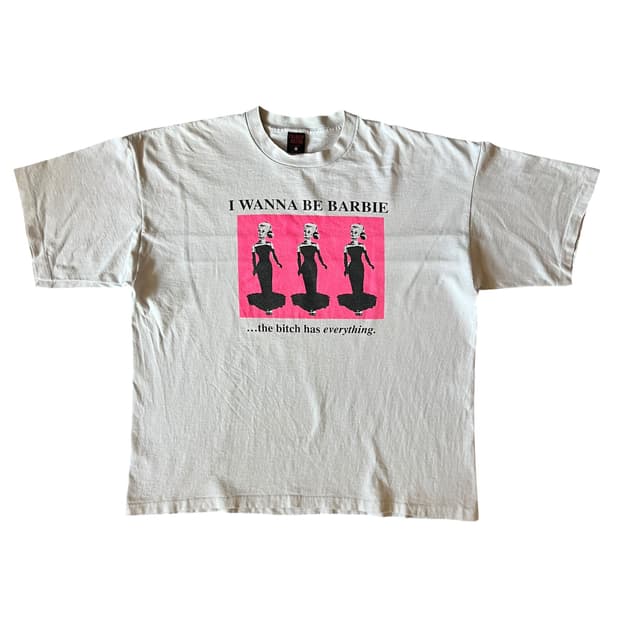 빈티지 90s Fashion Victim Barbie 패러디 티셔츠