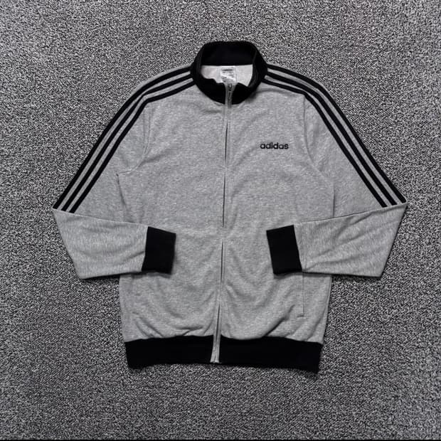 아디다스 스펠아웃 그레이컬러 사이드라 인 져지 