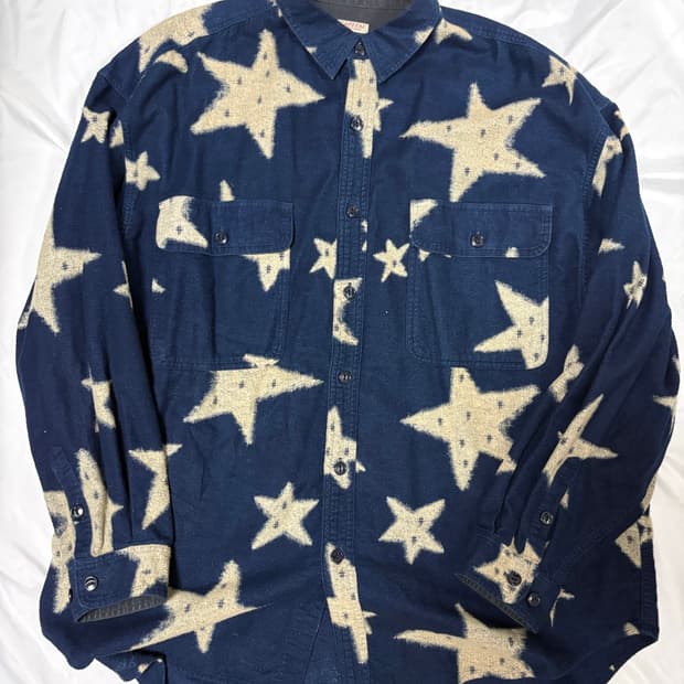 캐피탈 별 셔츠