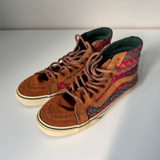 [레어템] 반스 캘리포니아 스케이트 하이 구아테 235-240