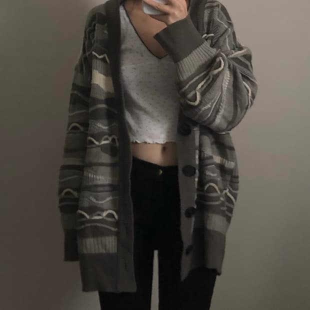 어텐션로우 케이블 가디건