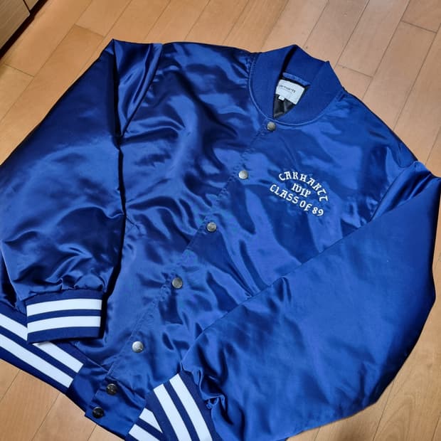 칼하트윕 CLASS OF 89 BOMBER JACKET