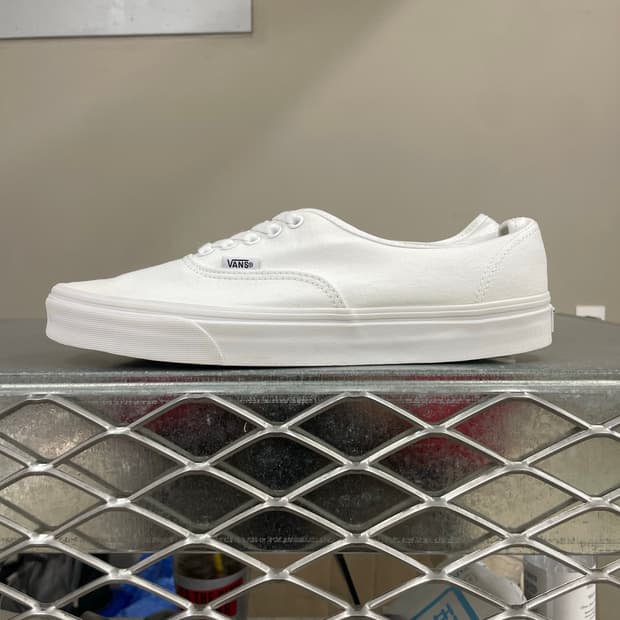 반스 클래식 어센틱 화이트 290 (gr-4128)