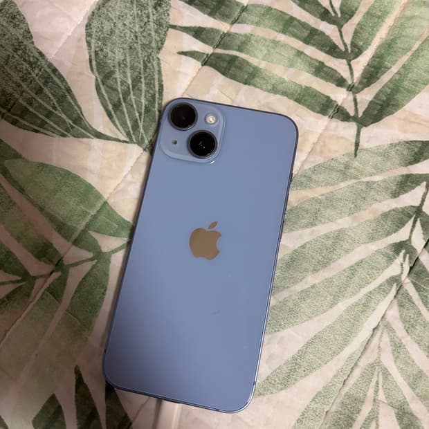 아이폰14 블루 128기가 배터리 효율 88 액정파손