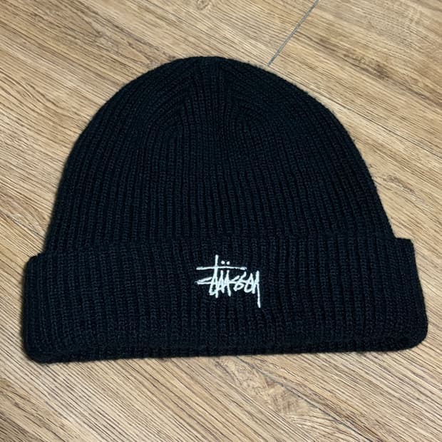 스투시 Basic Cuff Beanie