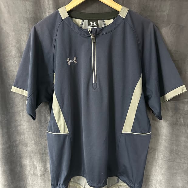 언더아머 UNDER ARMOUR 반집업 기능성 반팔 트레이닝 웜업 셔츠