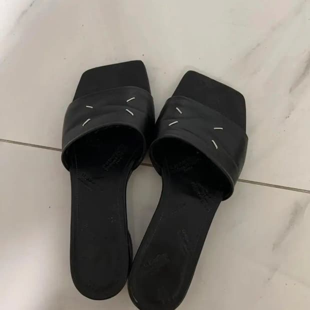 메종마르지엘라 스퀘어 샌들 