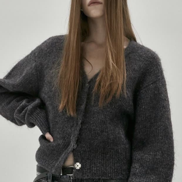 인사일런스우먼 소프트 모헤어 가디건 챠콜 M