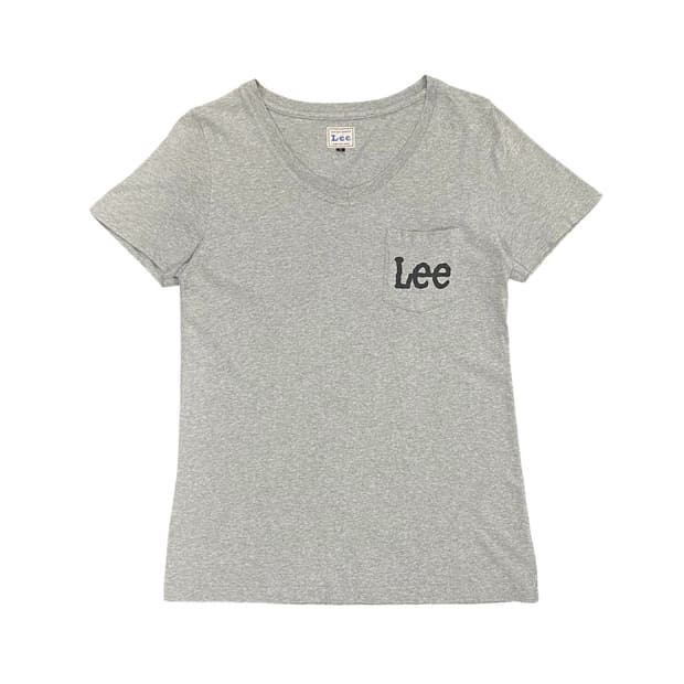 Lee 레터링 포켓 디테일 브이넥 반팔티셔츠