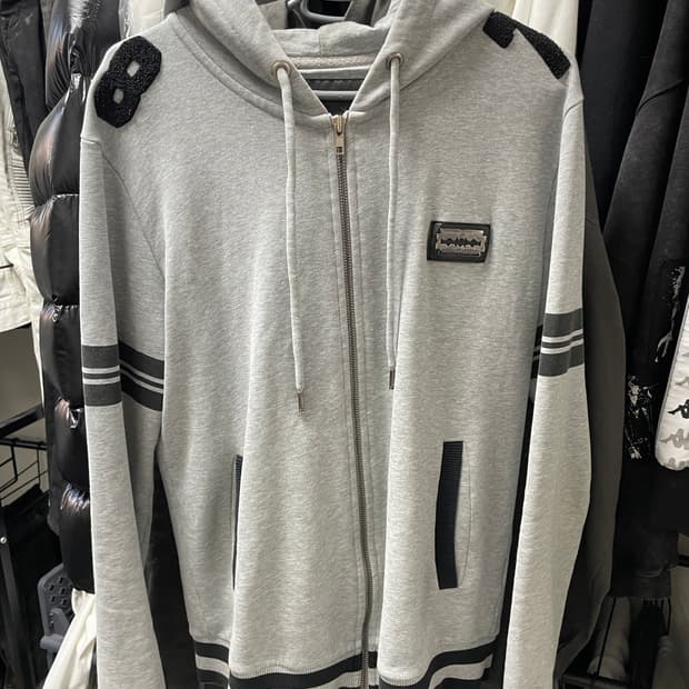 필립플레인 셋업 팝니다