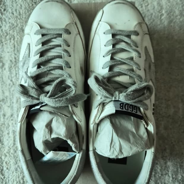 골든구스 화이트 탭 스니커즈