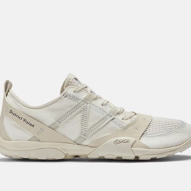 뉴발란스 디스트릭트비전 280 mt10O 미니머스