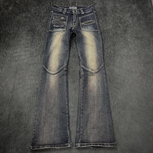 multi zip washing bootscut jeans