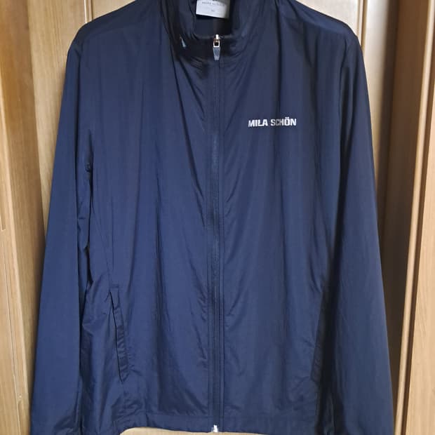 밀라숀 바람막이 남성100 