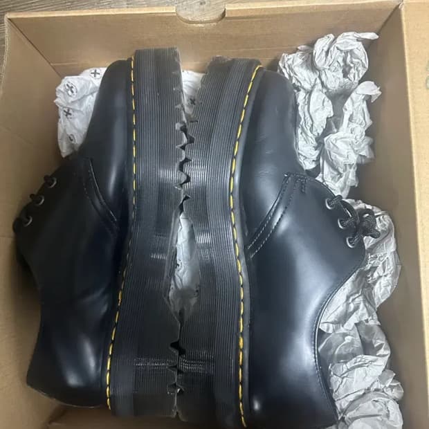 닥터마틴 쿼드 270 