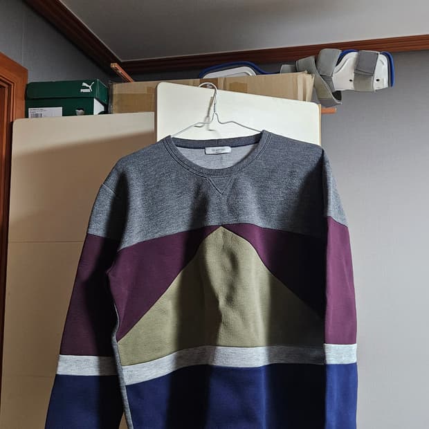 발렌티노 맨투맨 정품