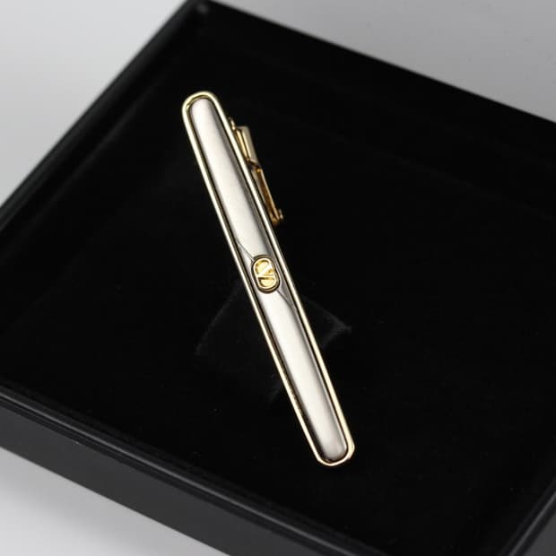 발렌티노 가라바니 A+등급 5cm 하이엔드 남자 명품 넥타이핀