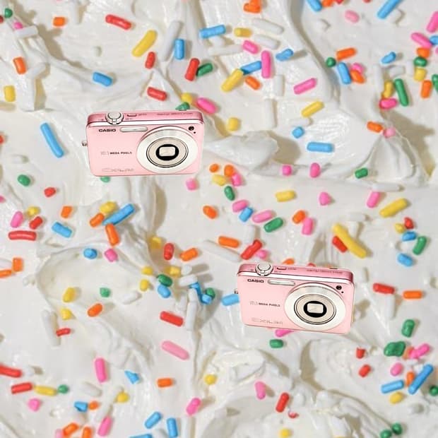 딸기우유&초희귀!) Casio Exilim EX-Z1050 디카 카메라