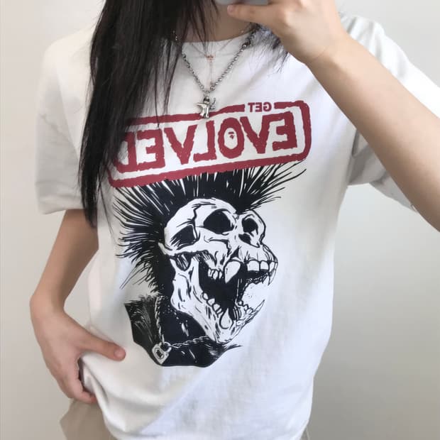 Bape 베이프 화이트 스컬 프린팅 티셔츠