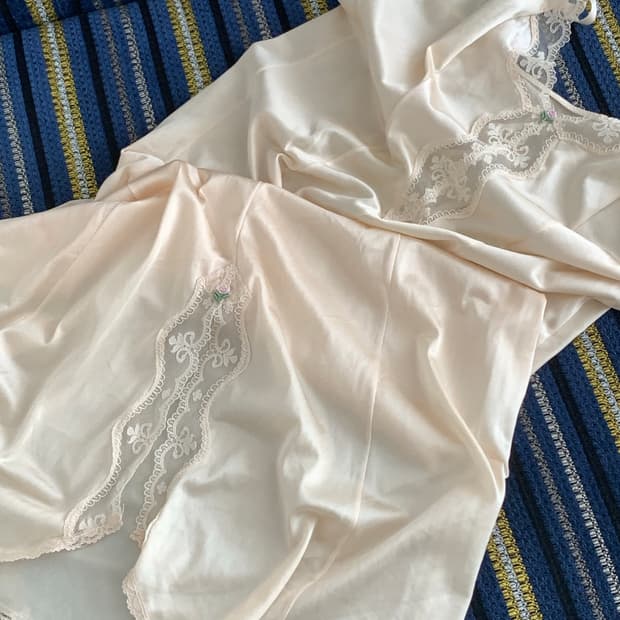 skintone slipdress(flower detail)