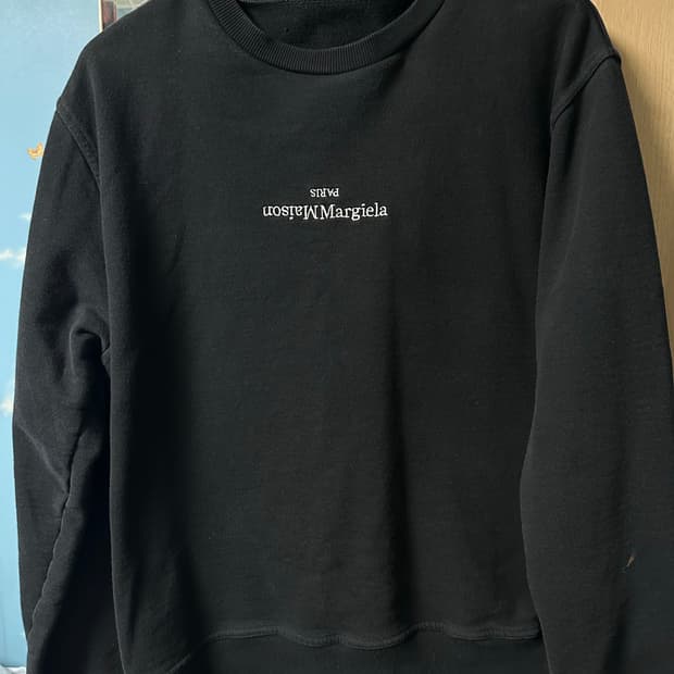 마르지엘라 리버스 로고 스웻 맨투맨 52
