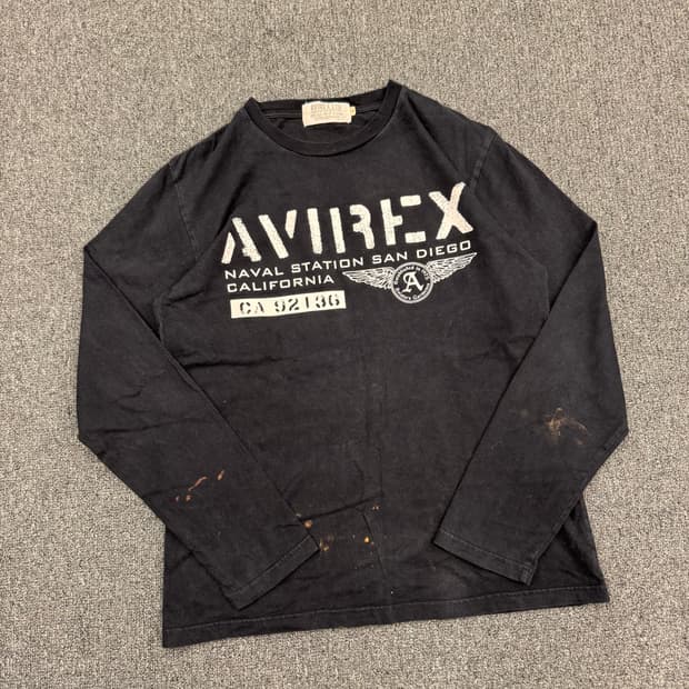 L)AVIREX 빈티지 프린팅 블랙 롱슬리브(변색)