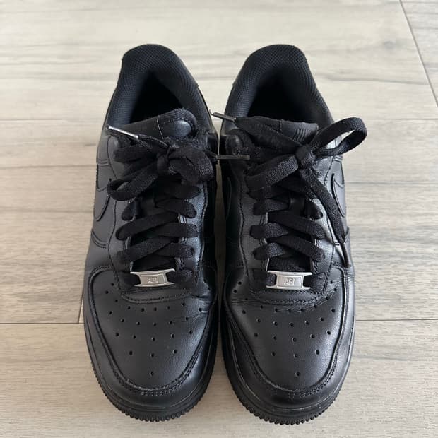 나이키 에어포스 블랙