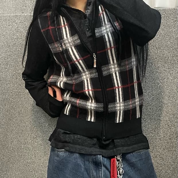 Burberry Nova Check Knit Vest