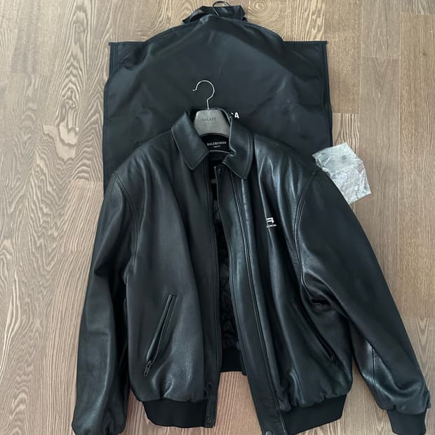 발렌시아가 택시 유니핏 초판 21FW S사이즈