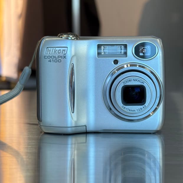한글지원/날짜표시)니콘 쿨픽스 4100 실버 빈티지디카