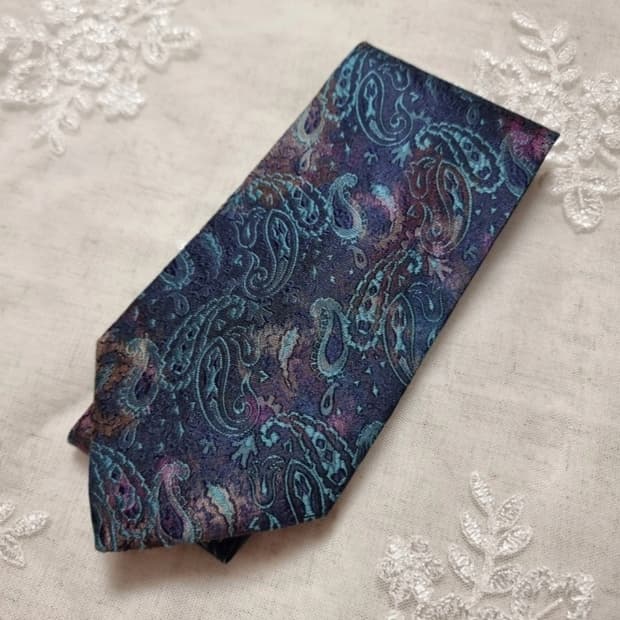 미쏘니 페이즐리 실크100% 넥타이 (상태새거급/드라이완료)