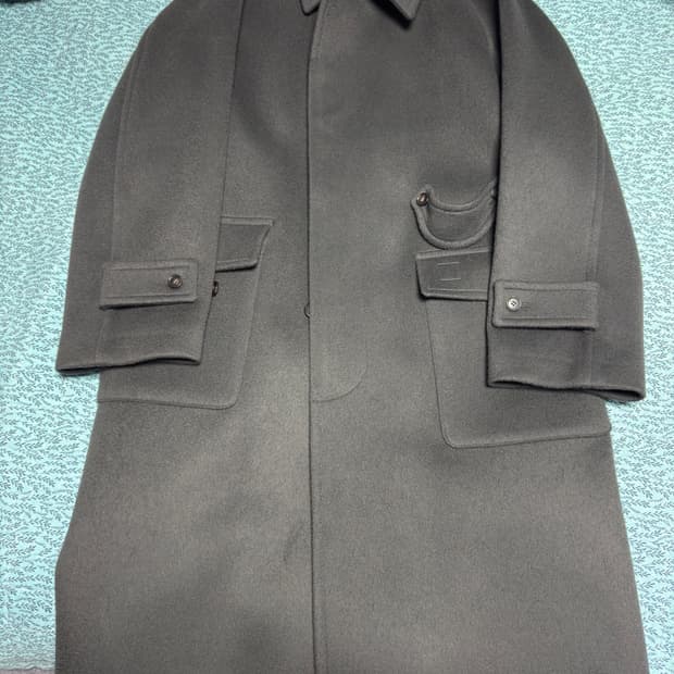 홀리선 발마칸 코트 차콜