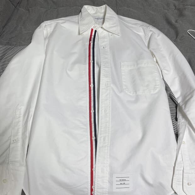 Thom Browne 삼선탭 화이트 셔츠 1사이즈