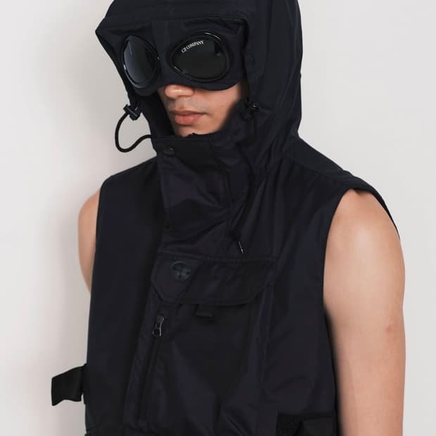 CP컴퍼니 20ss 고글 나일론 베스트 자켓 (XL)