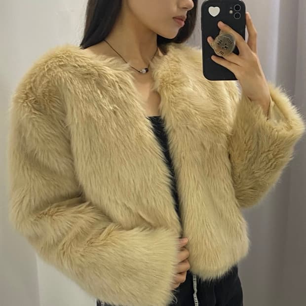 소프트 베이지 퍼 자켓🧸