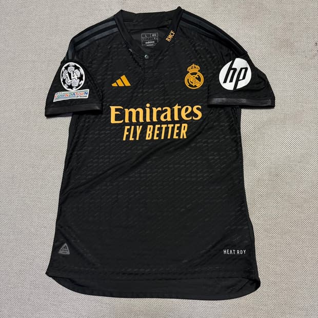 아디다스 레알마드리드 유니폼