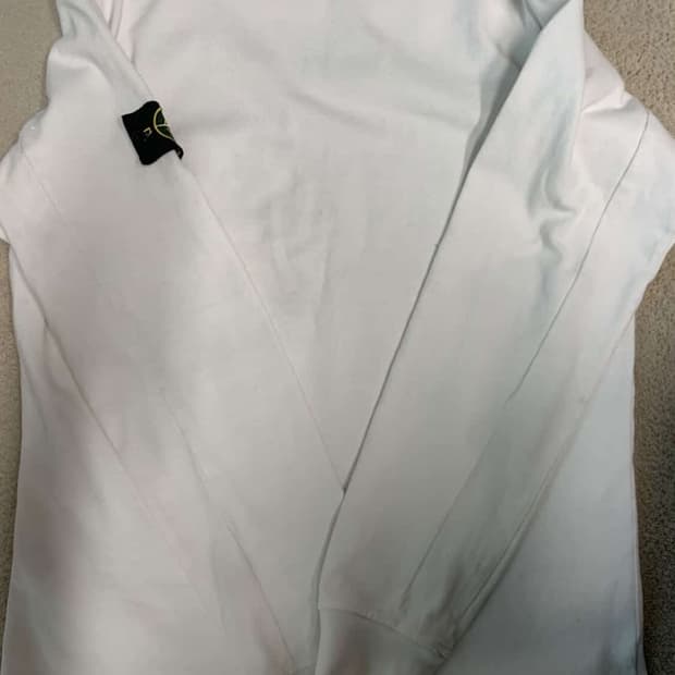 [새상품급/L] 스톤아일랜드 롱슬리브