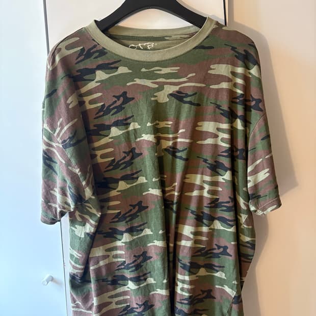 00‘s OCB MILITARY TSHIRTS (XL)