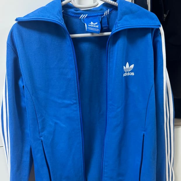 아디다스 유로파 파랑 져지