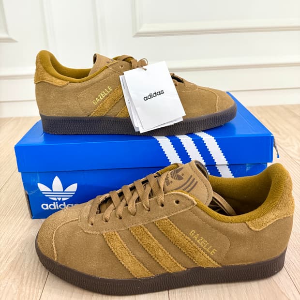 (255)(새상품)아디다스 스니커즈 가젤 브라운 데저트 된장 가젤