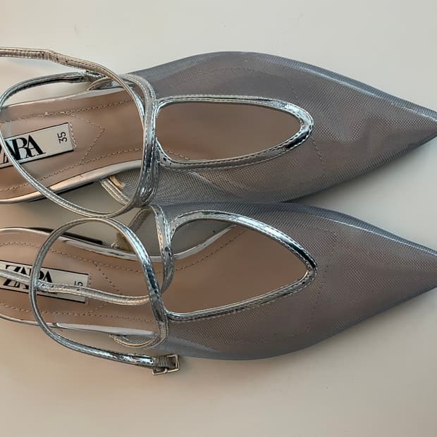 자라 실버 샌들 (35/225-30)