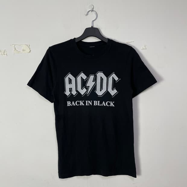 ACDC 백인블랙 로고 반팔 티셔츠 블랙