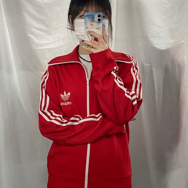 아디다스 유로파 레드 삼선 져지 M