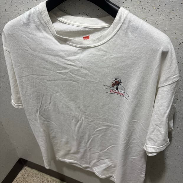 Hanes El Cubano Rum 프린팅 티셔츠